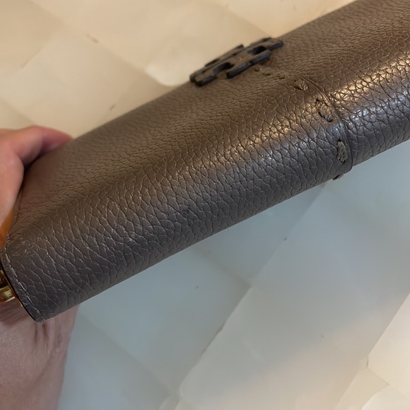 Tory Burch long wallet with zipper - Picture 5 of 7